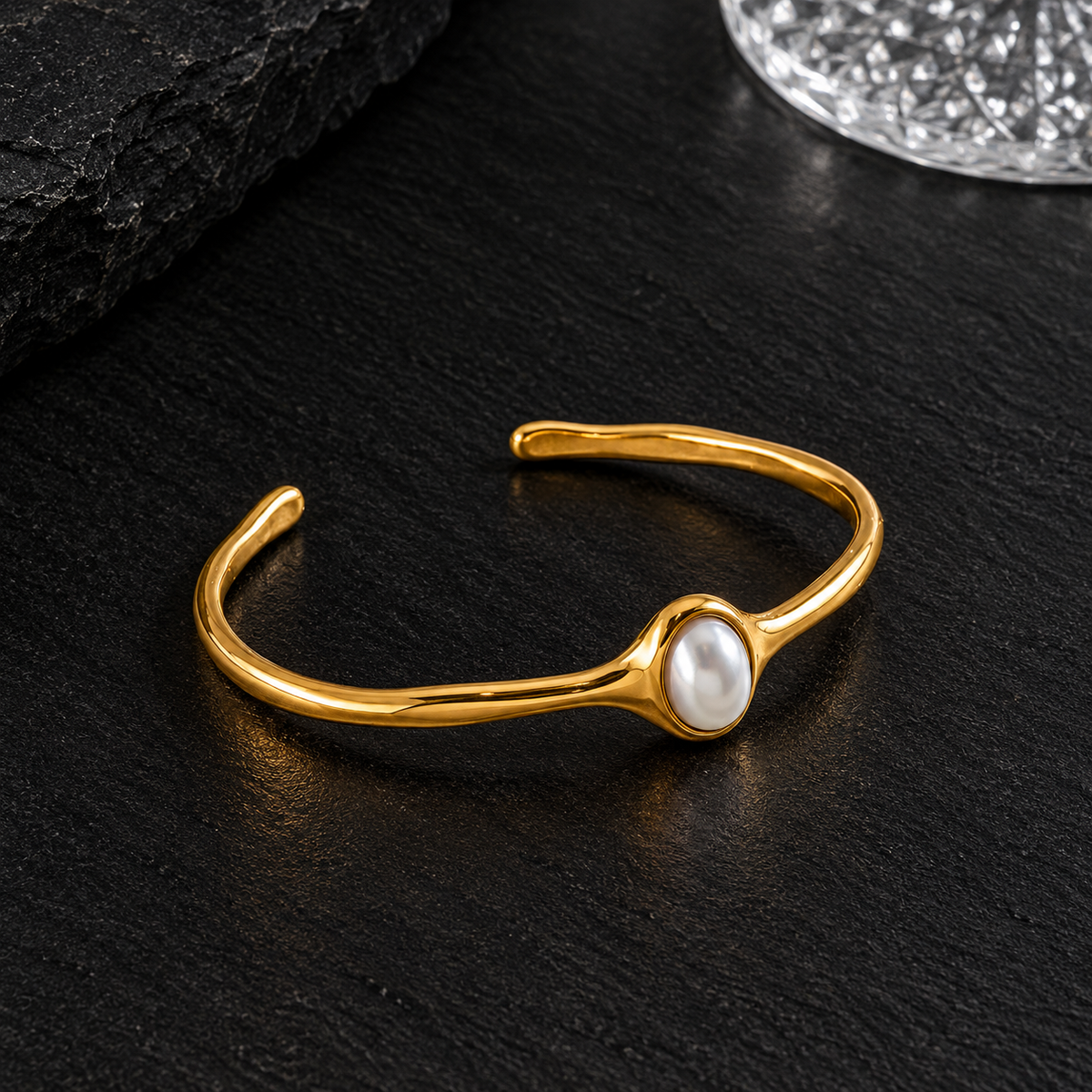 Milky Pearl Bangle