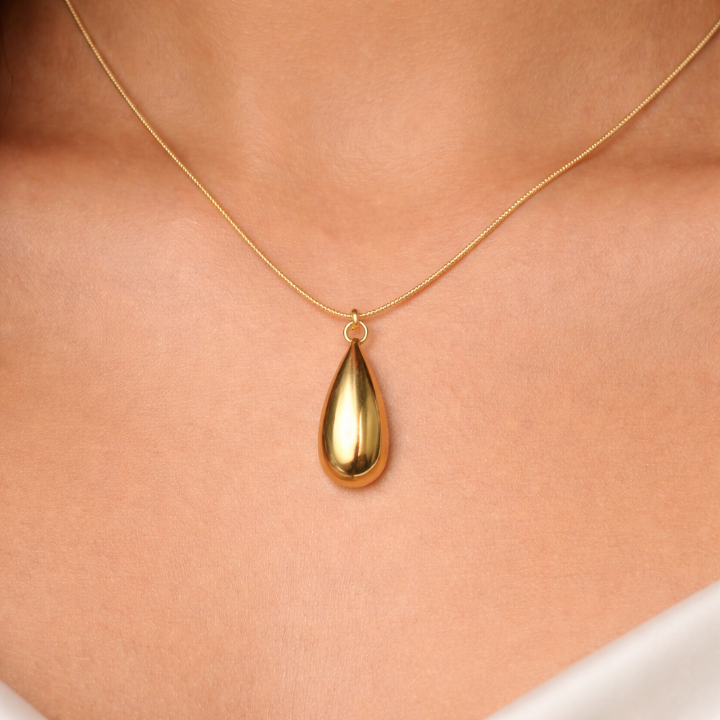 Aurelia Drop Pendant