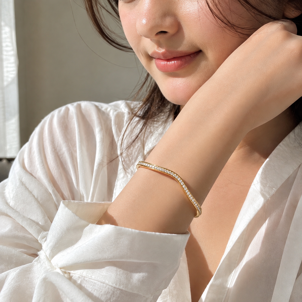 Sway Bangle