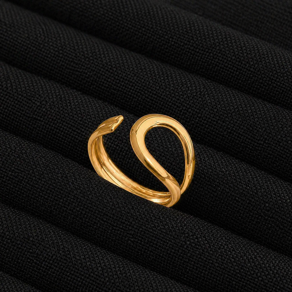 Twyla Loop Ring
