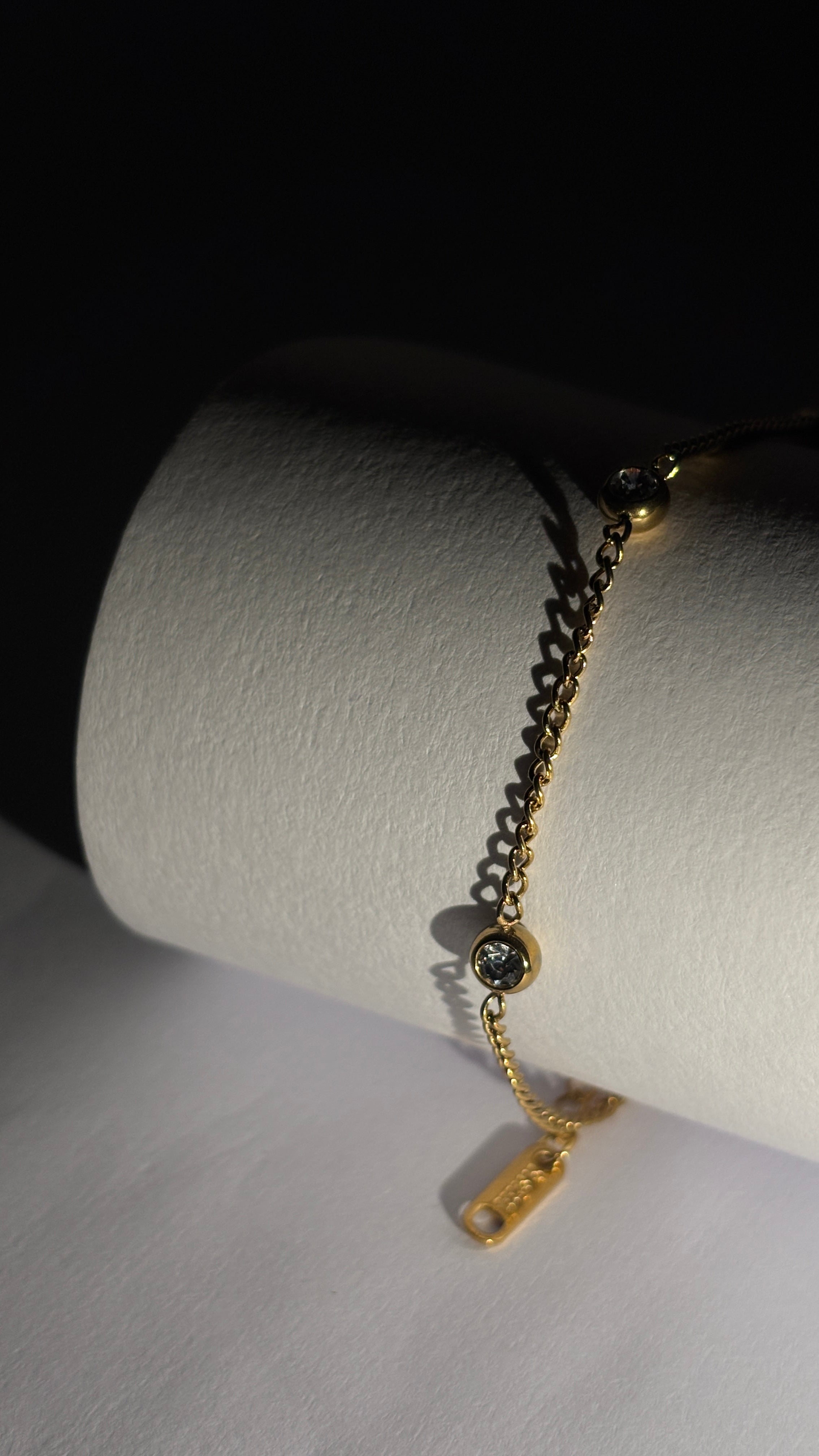 Dainty Gem Bracelet