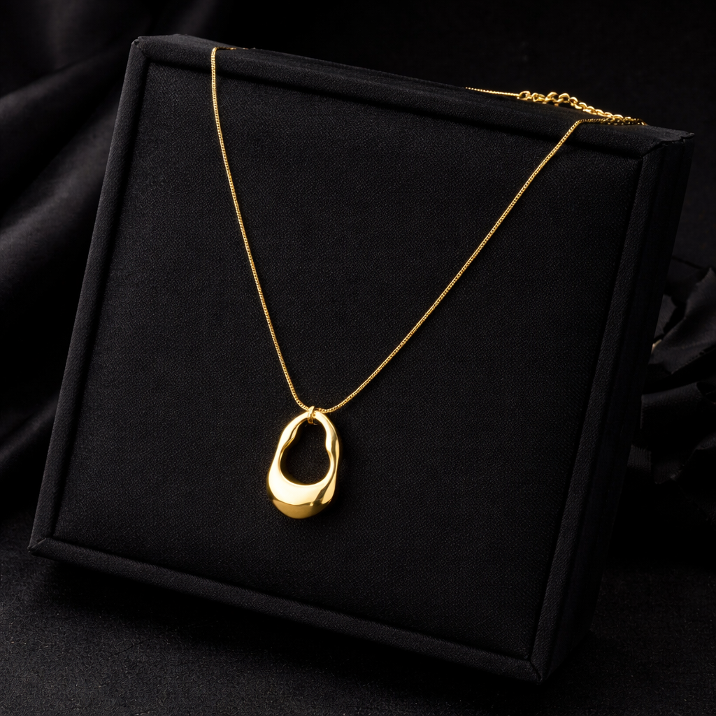 18k Gold Plated Velvet Glow
