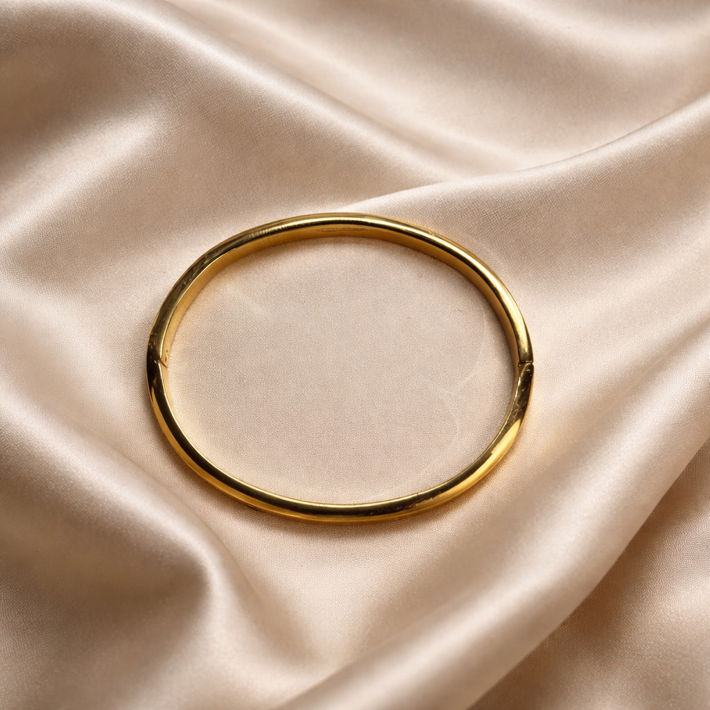 Luna Spark Bangle