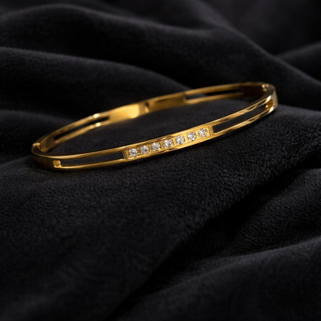 Luna Spark Bangle