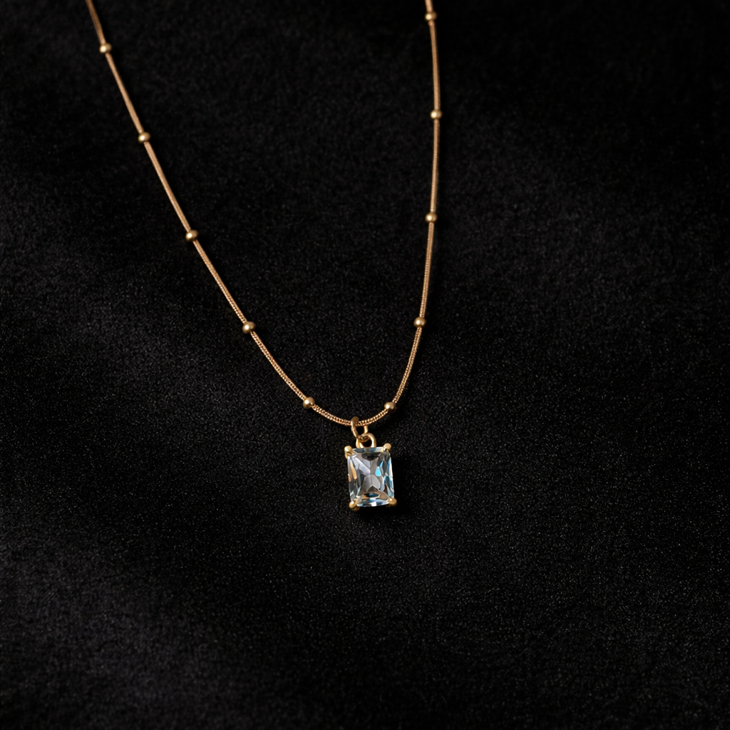 Elara Dainty Pendant