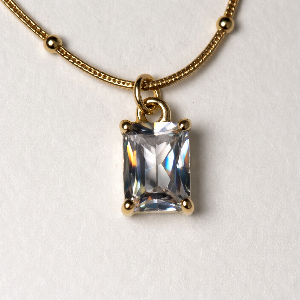 Elara Dainty Pendant