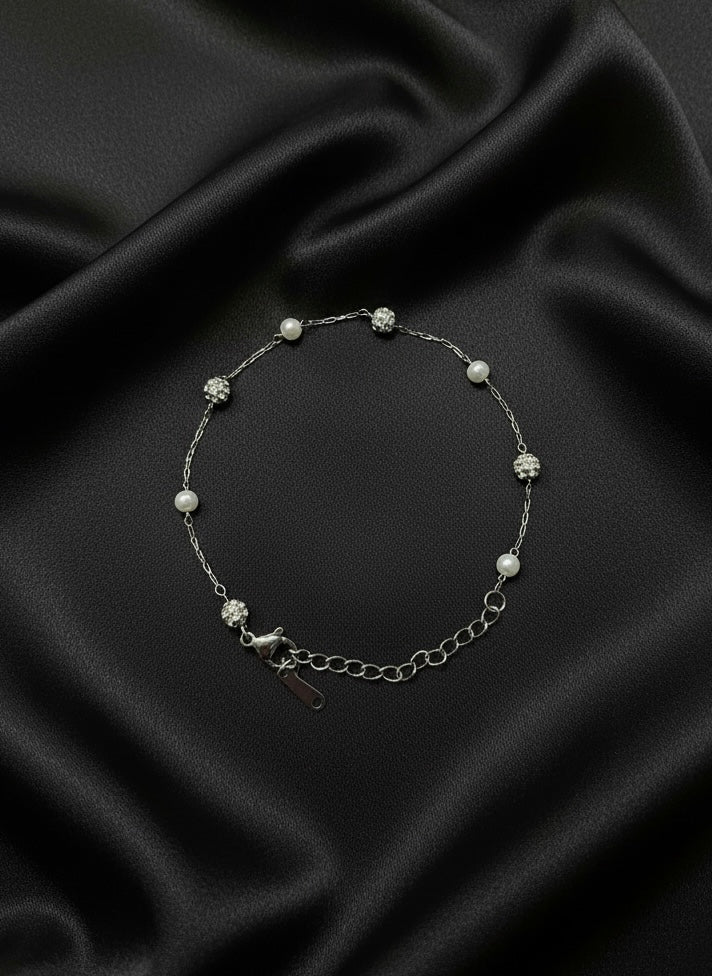 White Pearl Bracelet