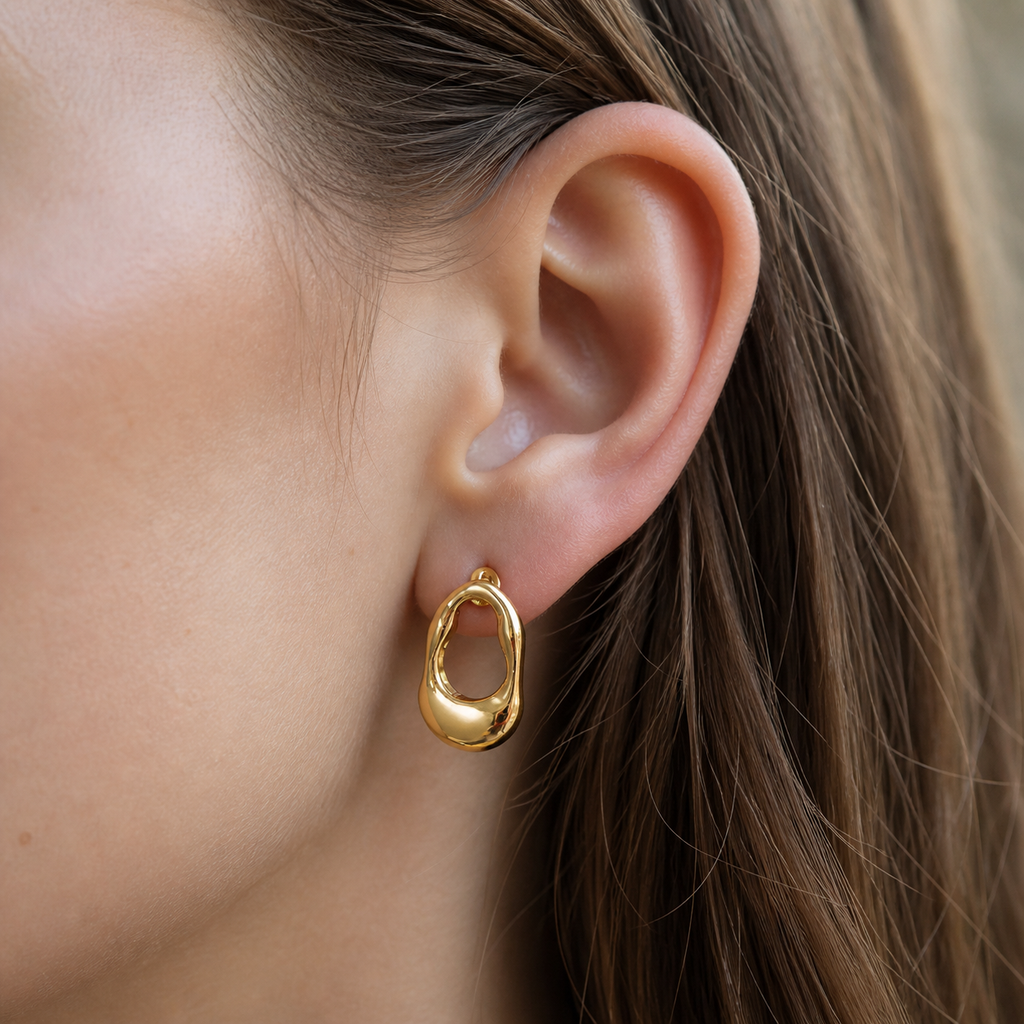 18k Gold Plated Velvet Glow Earring