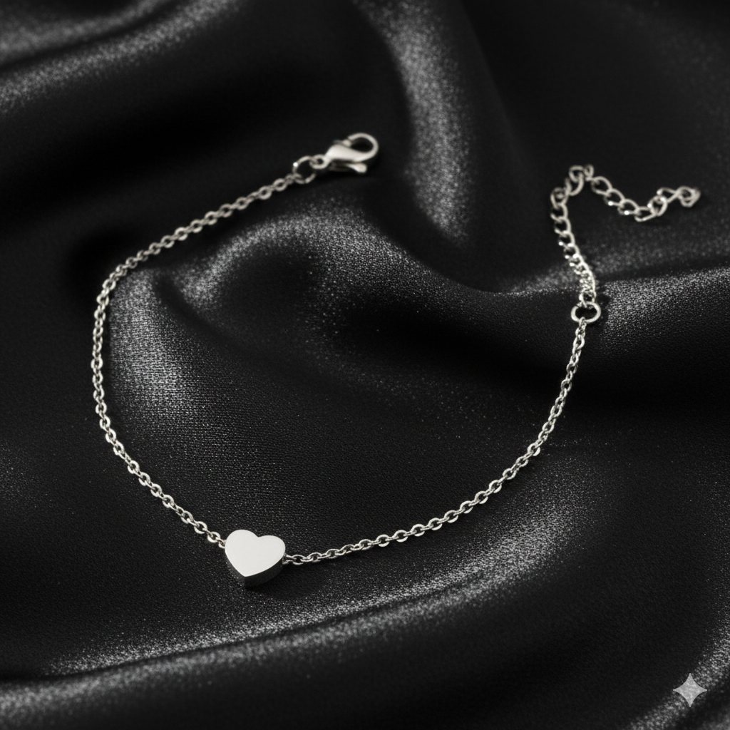 Dainty Heart Bracelet